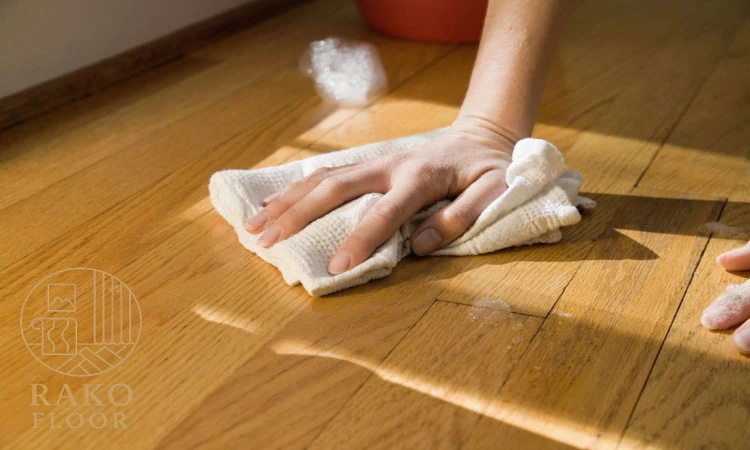 چگونه پارکت را تمیز کنیم