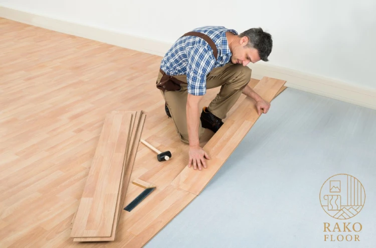 خرید کفپوش طرح پارکت پی وی سی